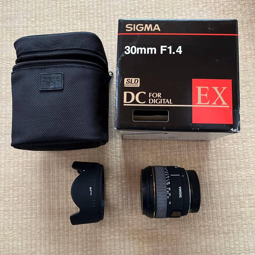 SIGMA 30mm F1.4 DC EX PENTAXマウント