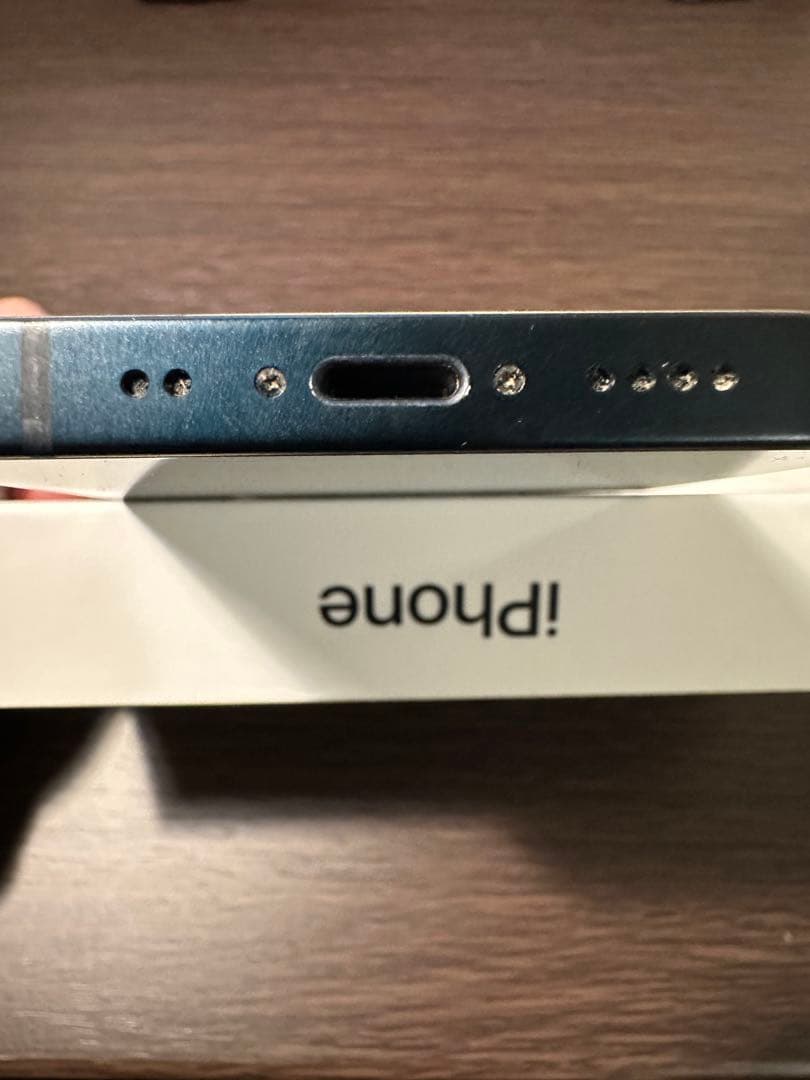 iPhone 13 miniミッドナイト 128gb バッテリー77%