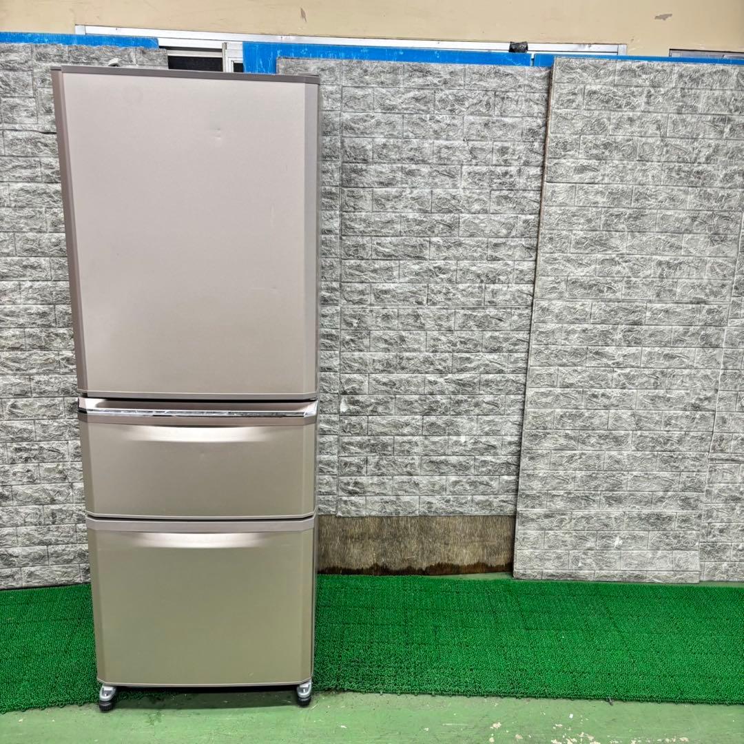 536 三菱　大型冷蔵庫　335L 小型　家庭用　自動製氷付き　右開き　18年製