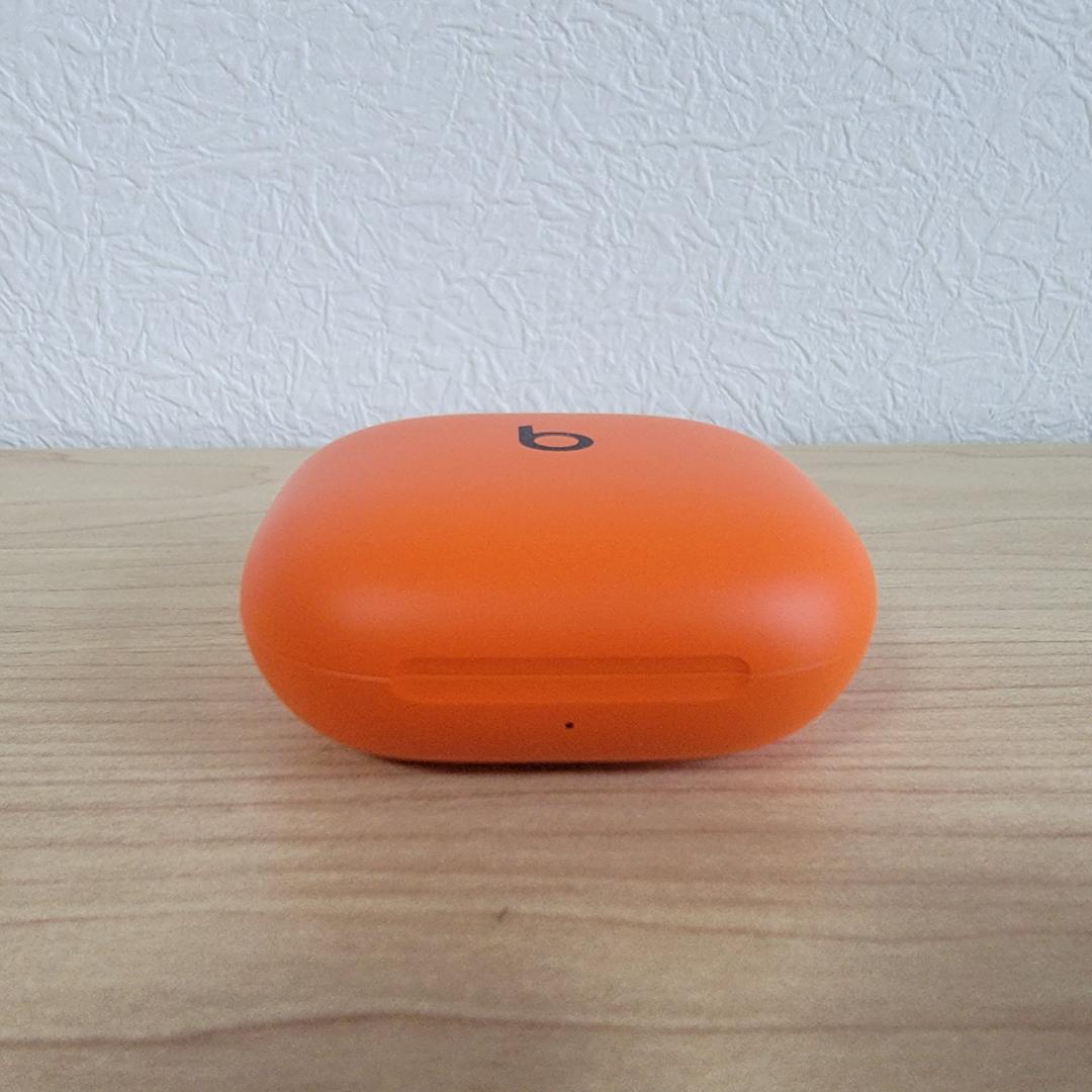 【ほぼ新品】Powerbeats Fit スパークオレンジ
