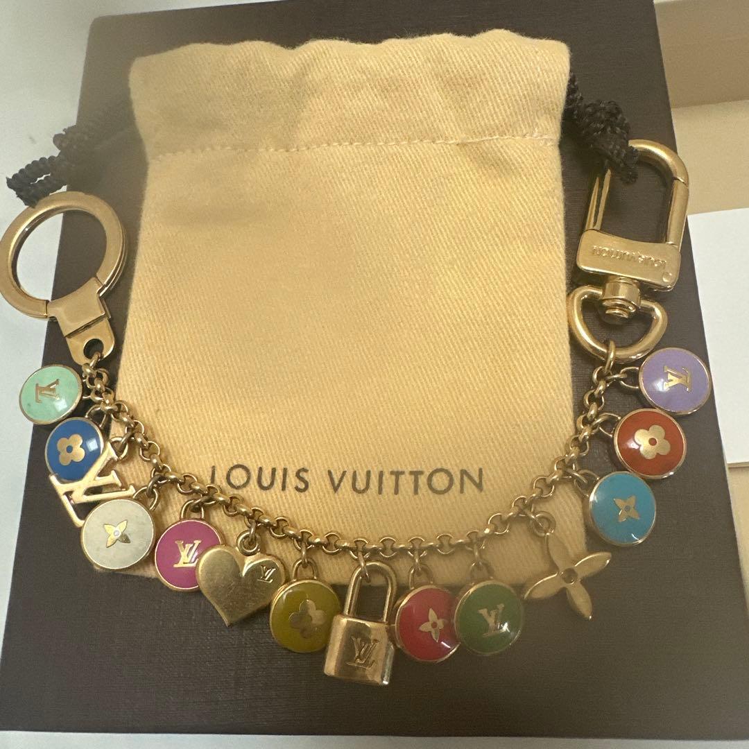 A*送様 ルイヴィトン ポルトクレシェンヌパスティーユチャーム マルチカラーバッ