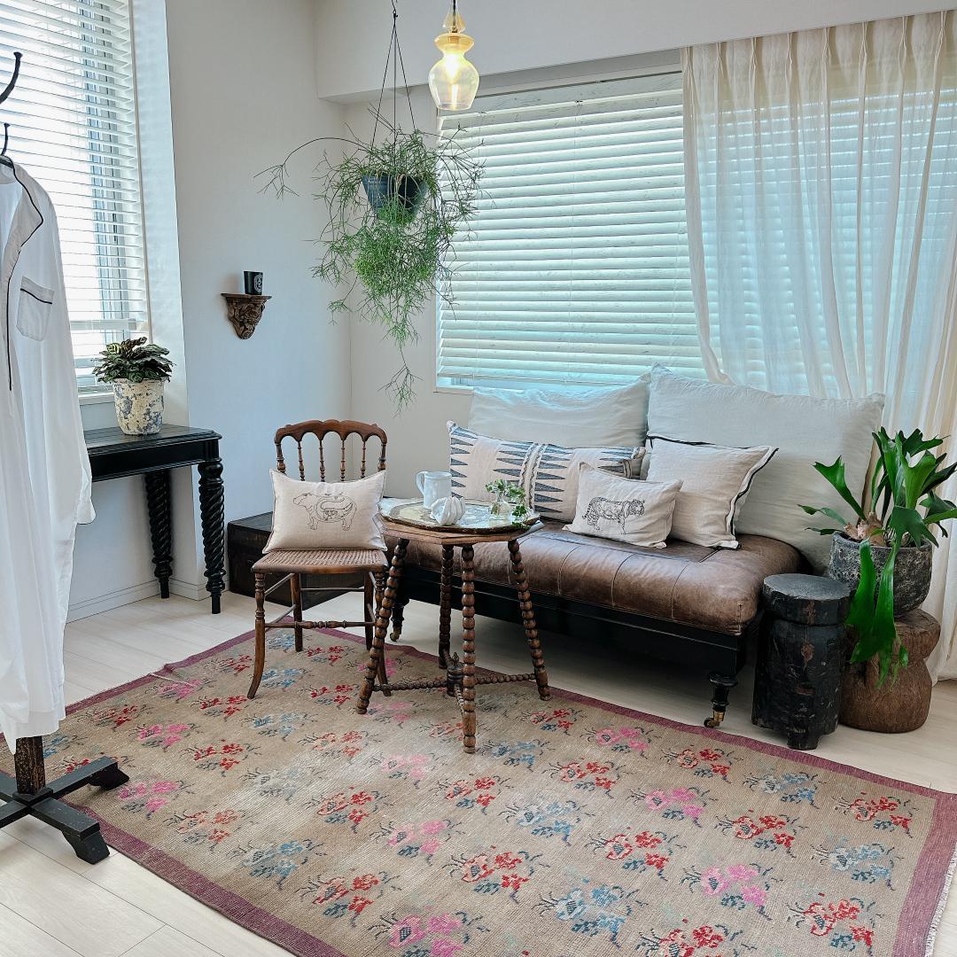 トルコヴィンテージラグ A73 大判 高級 レア グレージュ ピンク ブルー