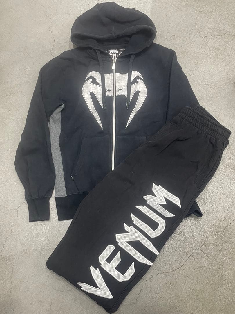 Zero　 ヴェナム フーディーとパンツセット Mサイズ