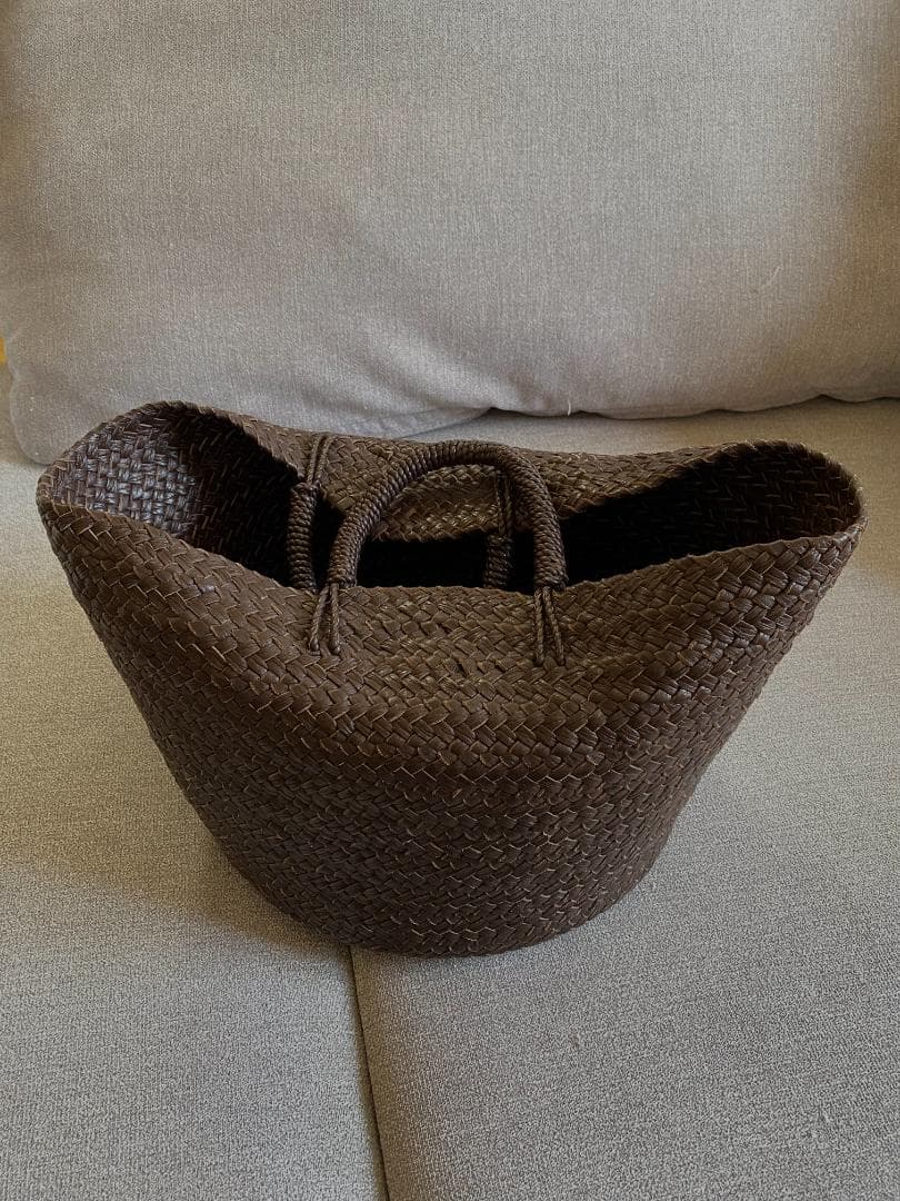 【omom】アエタ BASKET M ブラウンレザー かごバッグ