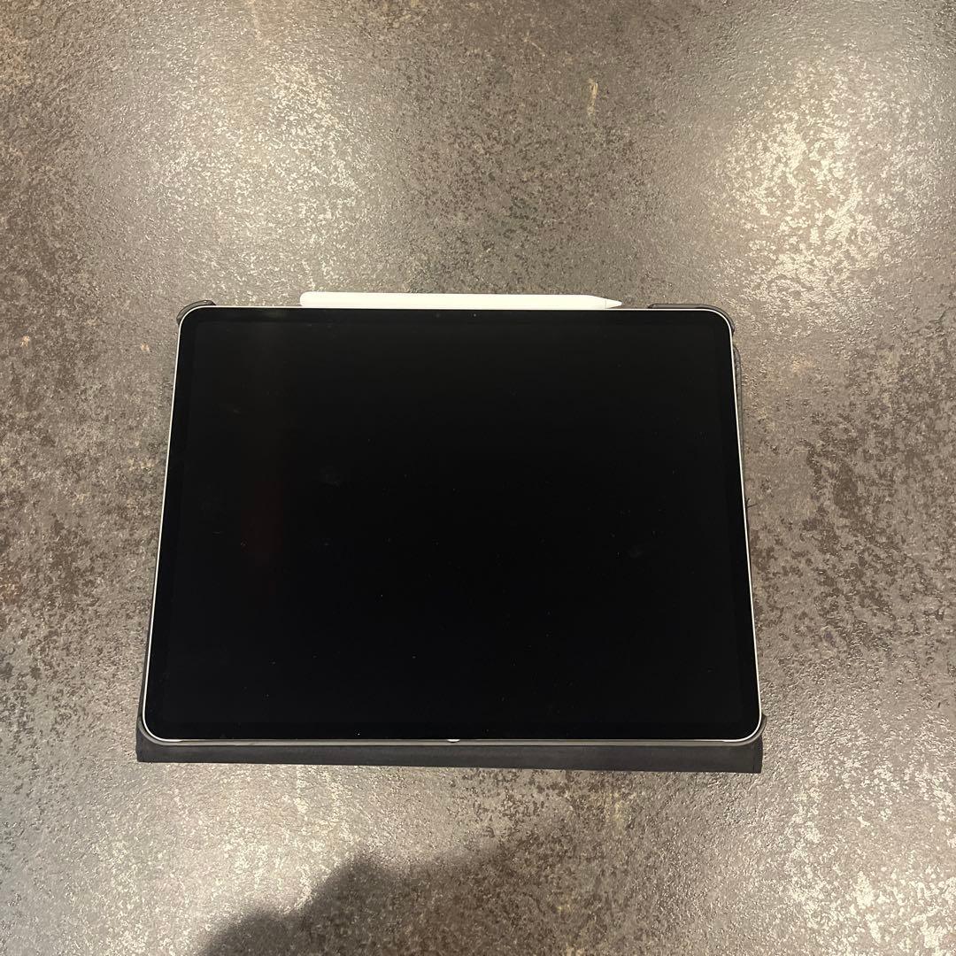 iPad Air 13インチ本体　　カバー、アップルペンシルプロ付き