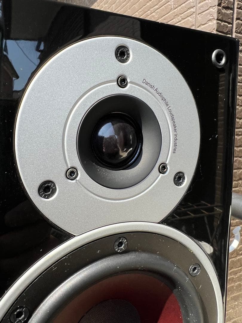 DALI ZENSOR 5 フロアスタンディングスピーカー（木目調仕上げ高品質）