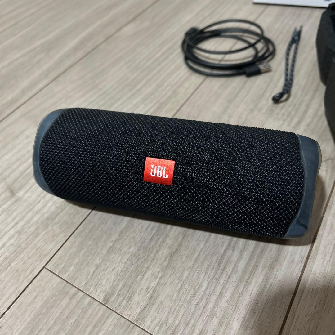 JBL FLIP5 ブラック Bluetoothスピーカー