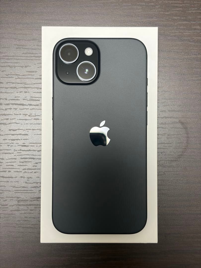 Apple iPhone 15 128Gブラック 本体