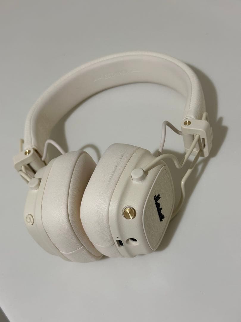 Marshall MAJOR V クリーム