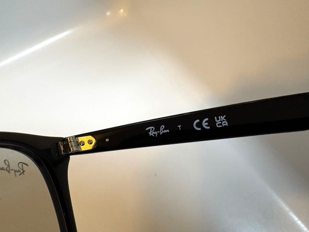 祭日限定特価！24時まで！レイバンサングラス　RB4259F ライトカラーレンズ