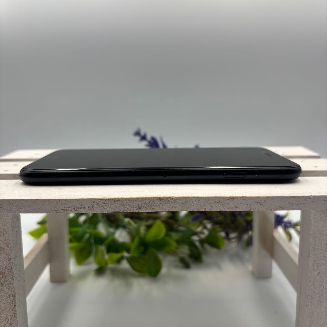 iPhone SE第3世代 64GB ミッドナイト300