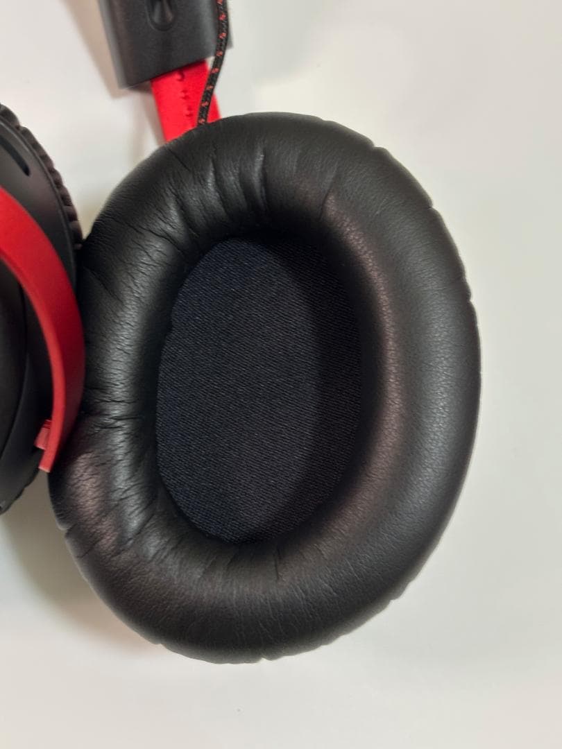 参考用　HyperX Cloud III Wirelessゲーミングヘッドセット