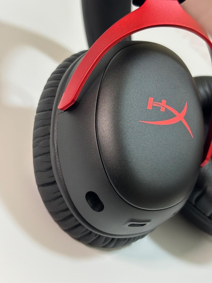 参考用　HyperX Cloud III Wirelessゲーミングヘッドセット