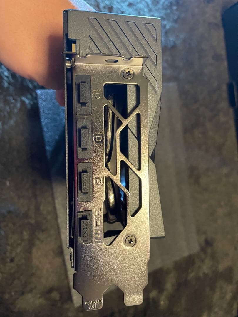 グラフィックボード・グラボ・ビデオカード MSI GeForce RTX5060Ti 16G GAMING OC