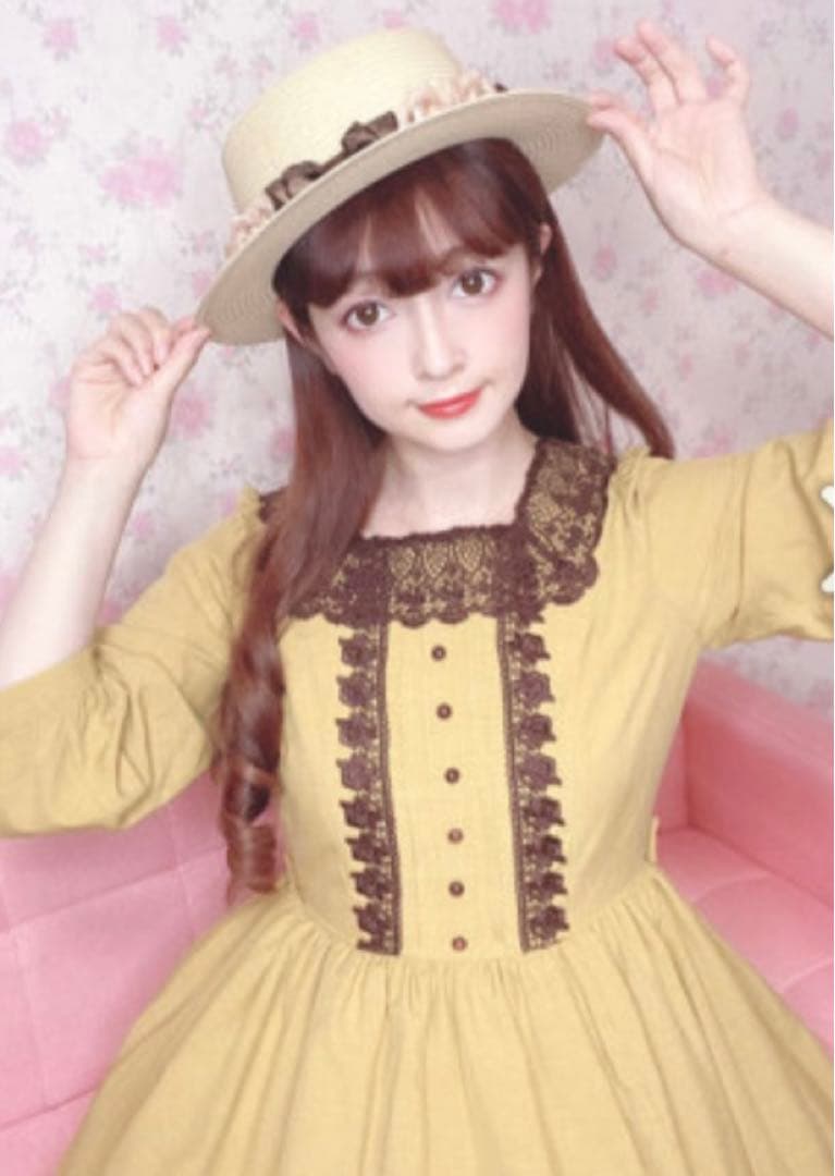 お値下げ済み　イノワ　レース　ワンピース　かわいい