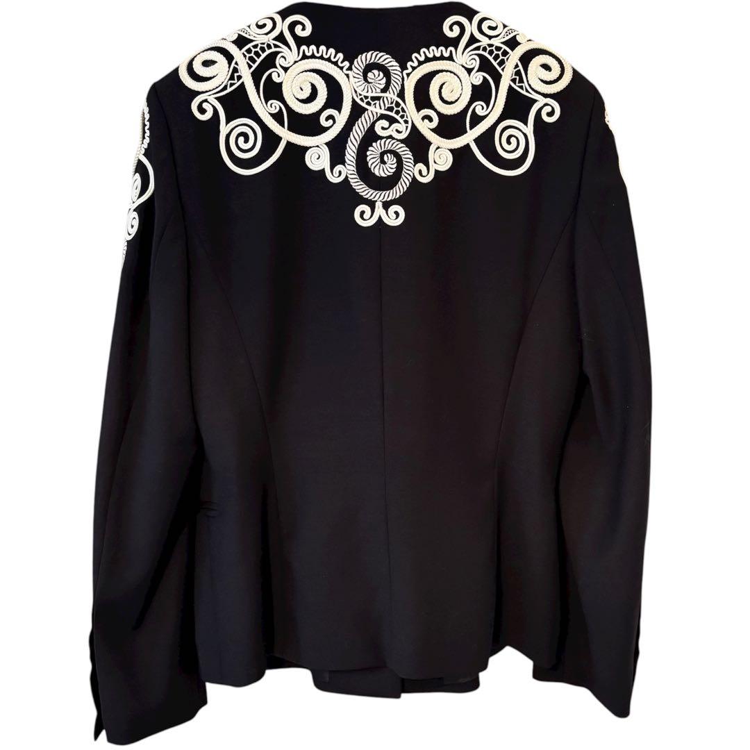 ESCADA CONTURE テーラード ジャケット ノーカラー　38 刺繍 花