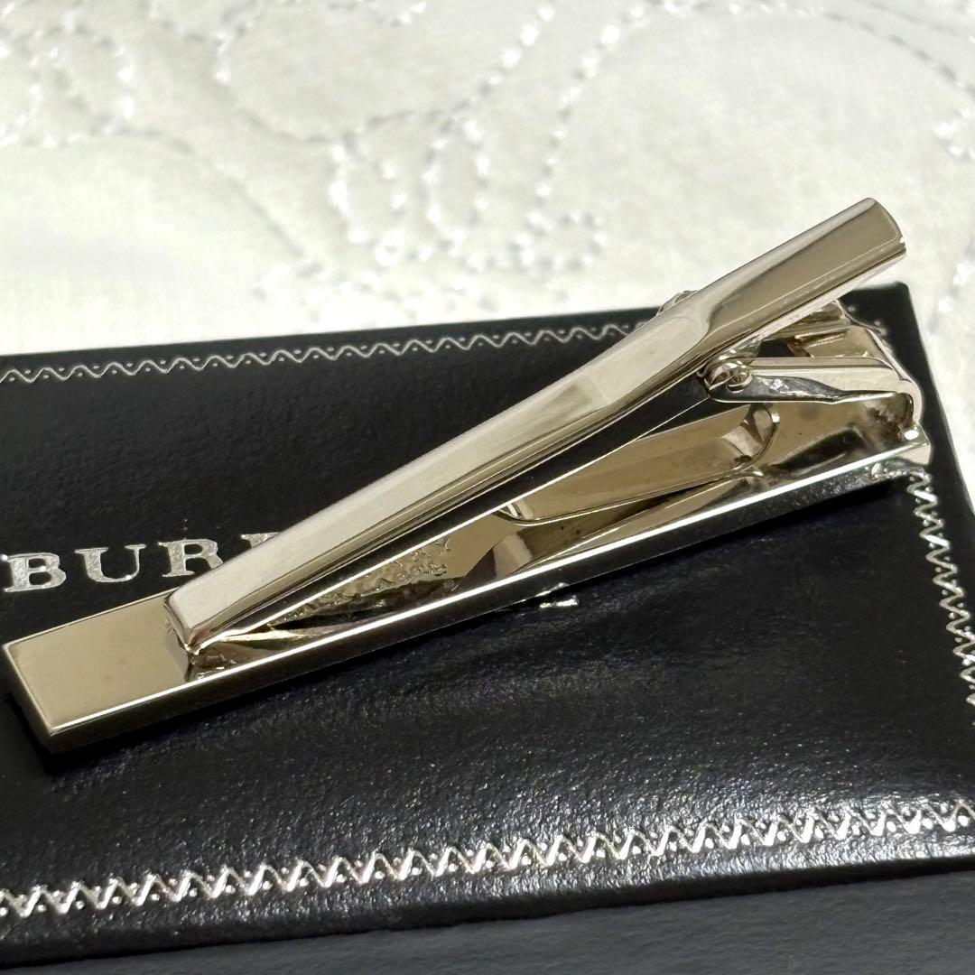 未使用級 バーバリーブラックレーベル ネクタイピン シルバー ノバチェック