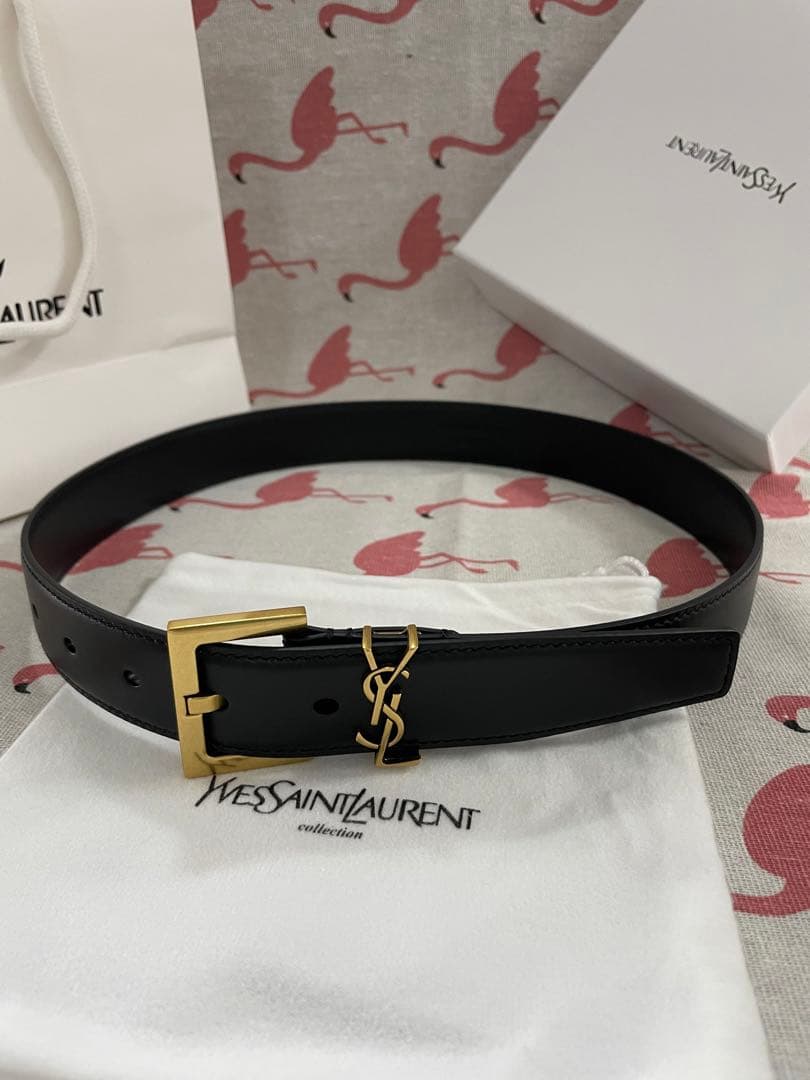 断捨離サンローラン　黒のレザーベルト 90*3cm