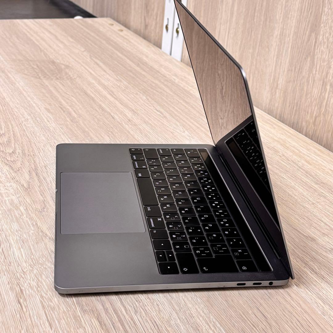 ☆ ジャンクMacBook Pro 13インチ Model A1989 本体のみ