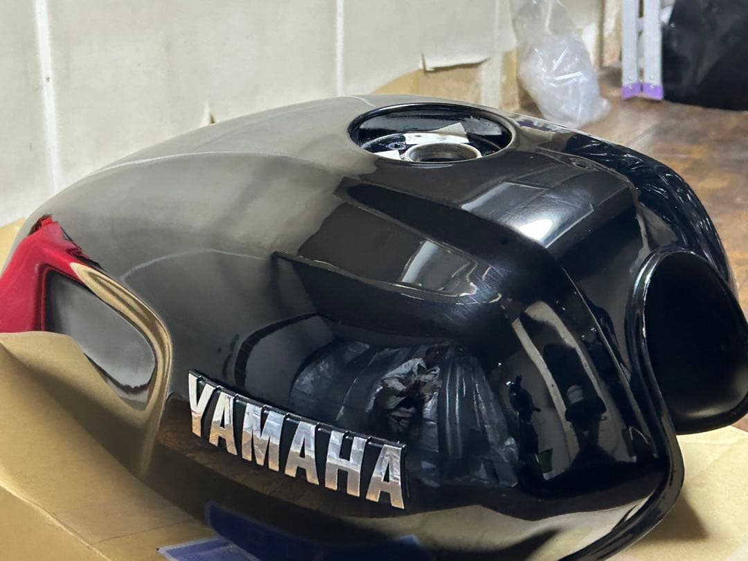 XJR1300 RP01J ガソリンタンク 黒