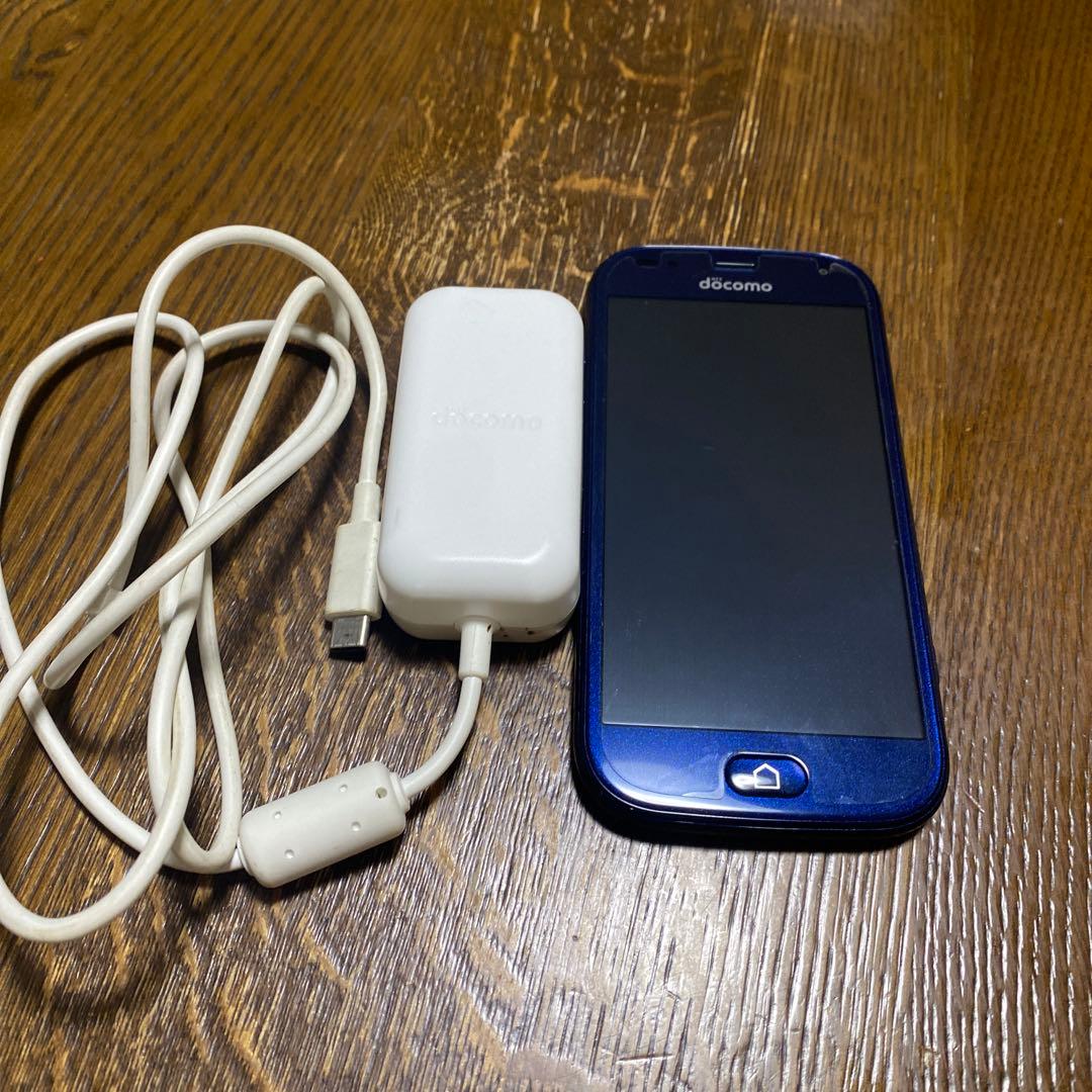 らくらくスマートフォン F-42A ドコモ