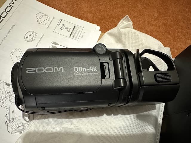 ZOOM Q8n-4K 新品未使用