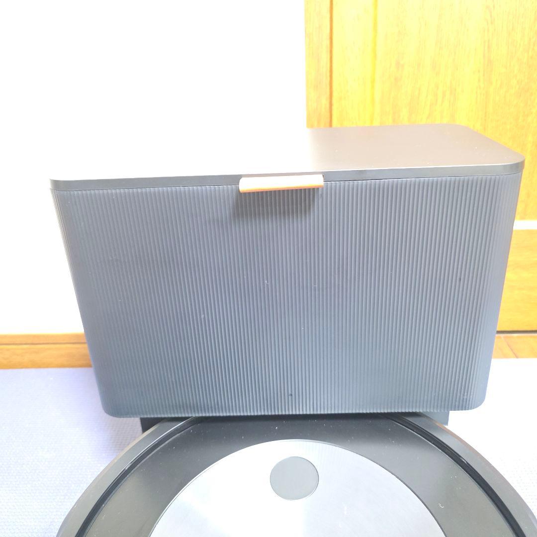 373】動作品 iRobot ルンバ j7+ ロボット掃除機本体 クリーンベース