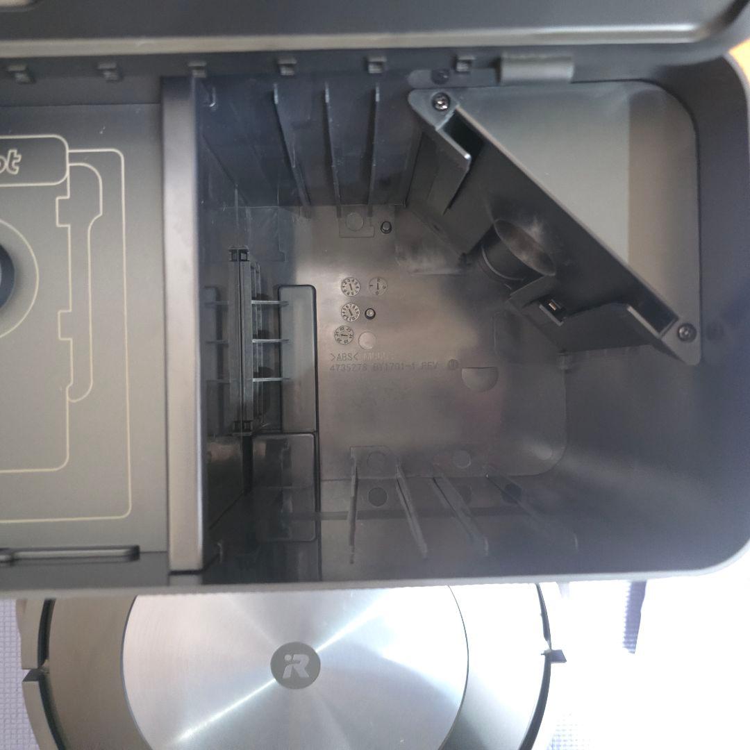 373】動作品 iRobot ルンバ j7+ ロボット掃除機本体 クリーンベース