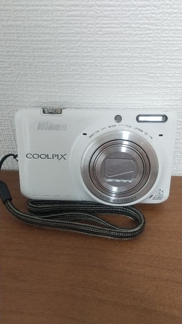 Nikon COOLPIX S6500　ホワイト（動作確認済み）