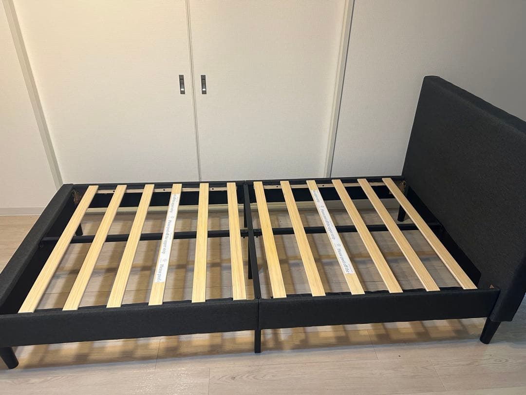 シングルベッドフレーム グレー