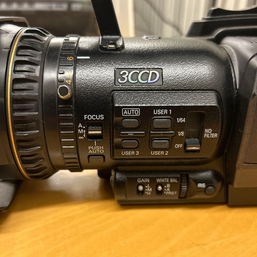 Panasonic AG-DVX100B 業務用ビデオカメラ本体（ジャンク品）