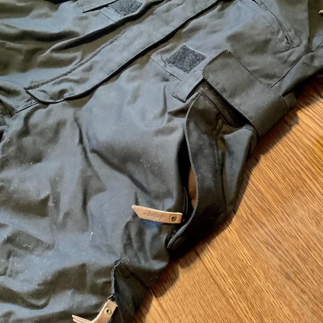 ミストラル　レディース　M　スノーボードウェア　ブラック　つなぎ　ジャンプスーツ