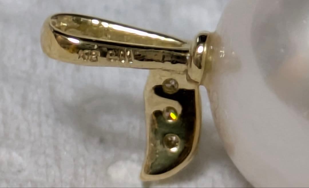 あこや真珠10.5mm K18 ダイヤモンド0.01ct ペンダントトップ　稀少