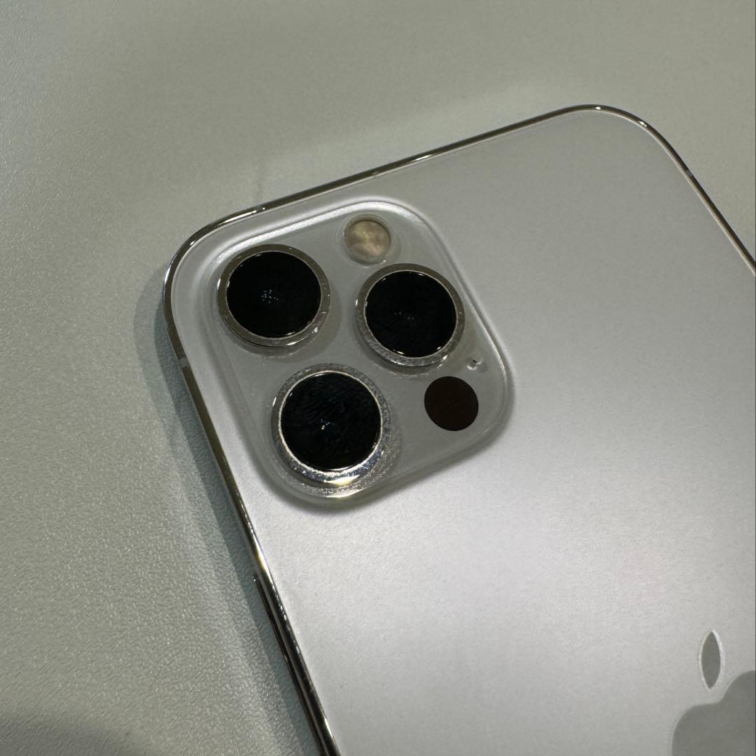 iPhone 12 Pro シルバー 128gb 本体 Apple