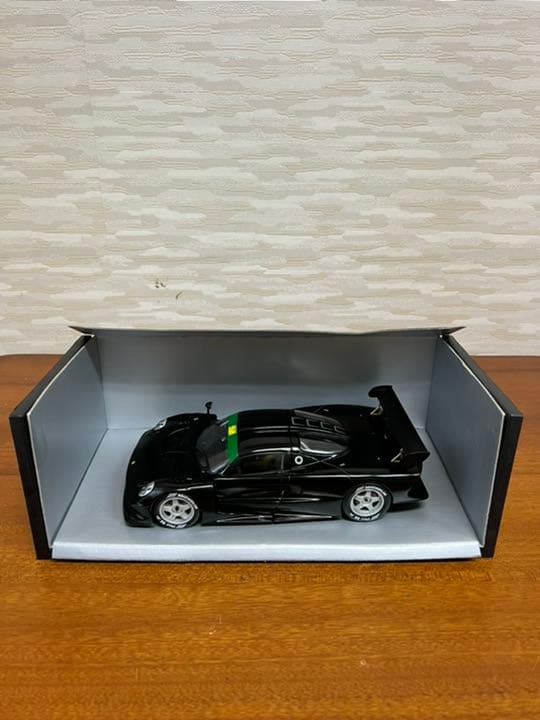 箱あり　ミニカー　1/18 CHRONO ロータス　エリーゼ No.142