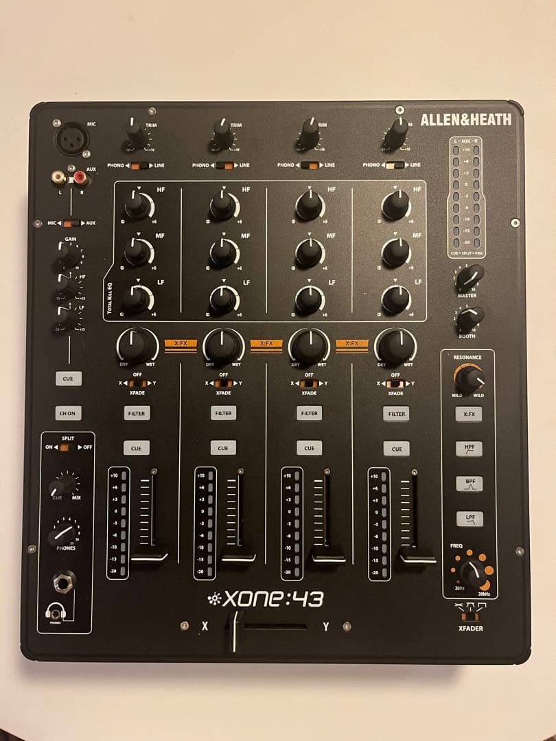 Allen & Heath xone:43 DJミキサー
