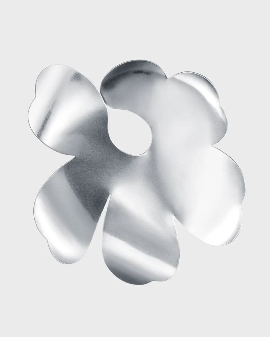 #73 お得！フィンランド発　カレワラジュエリー　ウニッコブローチ シルバー