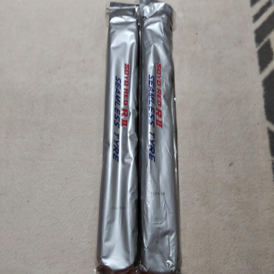 SOYO(ソーヨー) シームレスタイヤ レッド2本セット NJS