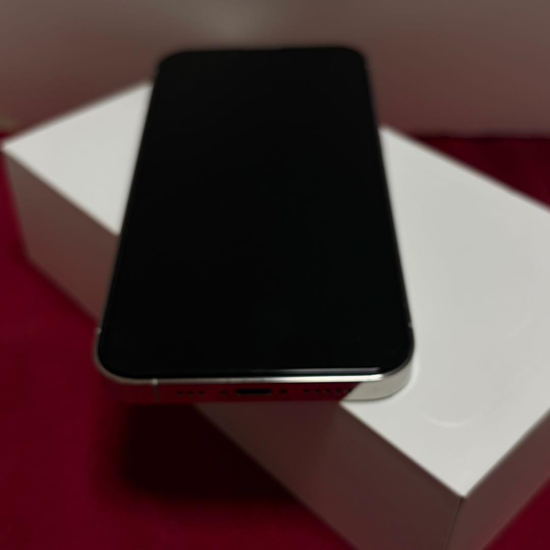 美品　iPhone 13 Pro、512GB本体　シルバー　SIMフリー