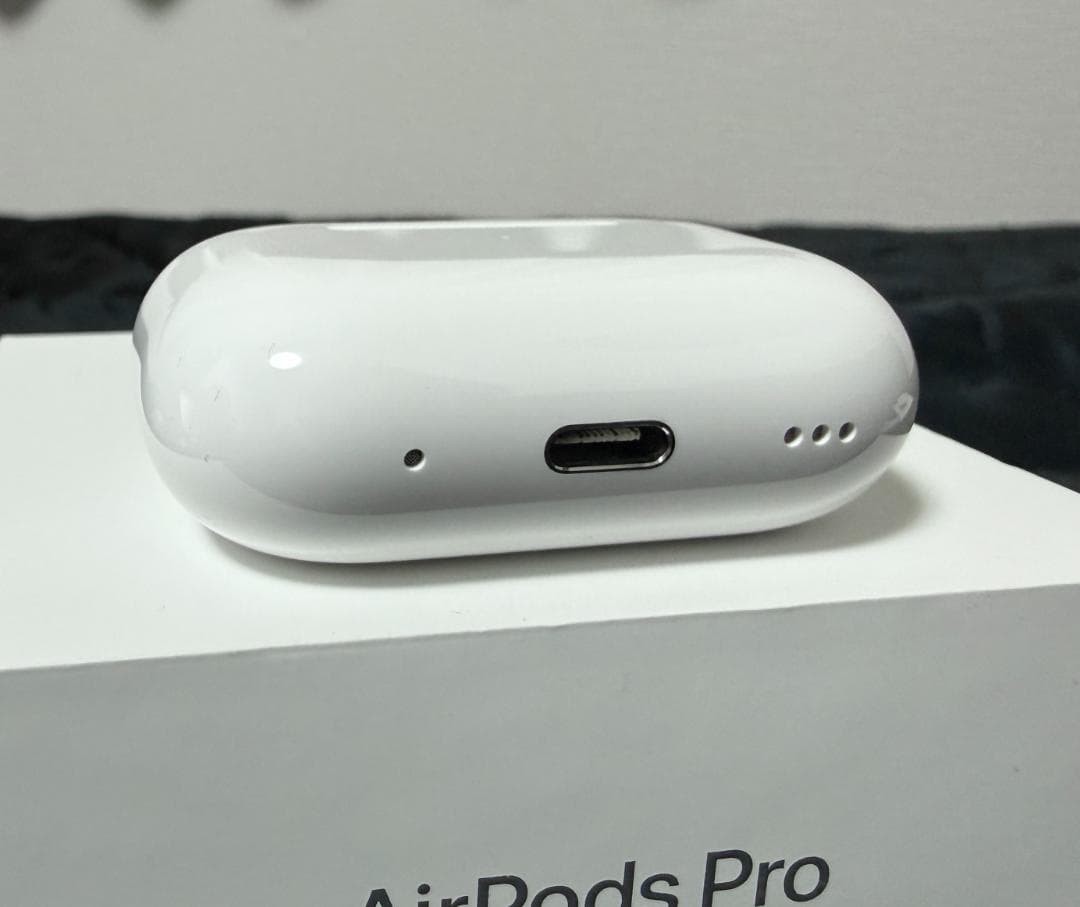 e*4様 ★300円~スタートAirPods Pro第2世代USB-C ケース【