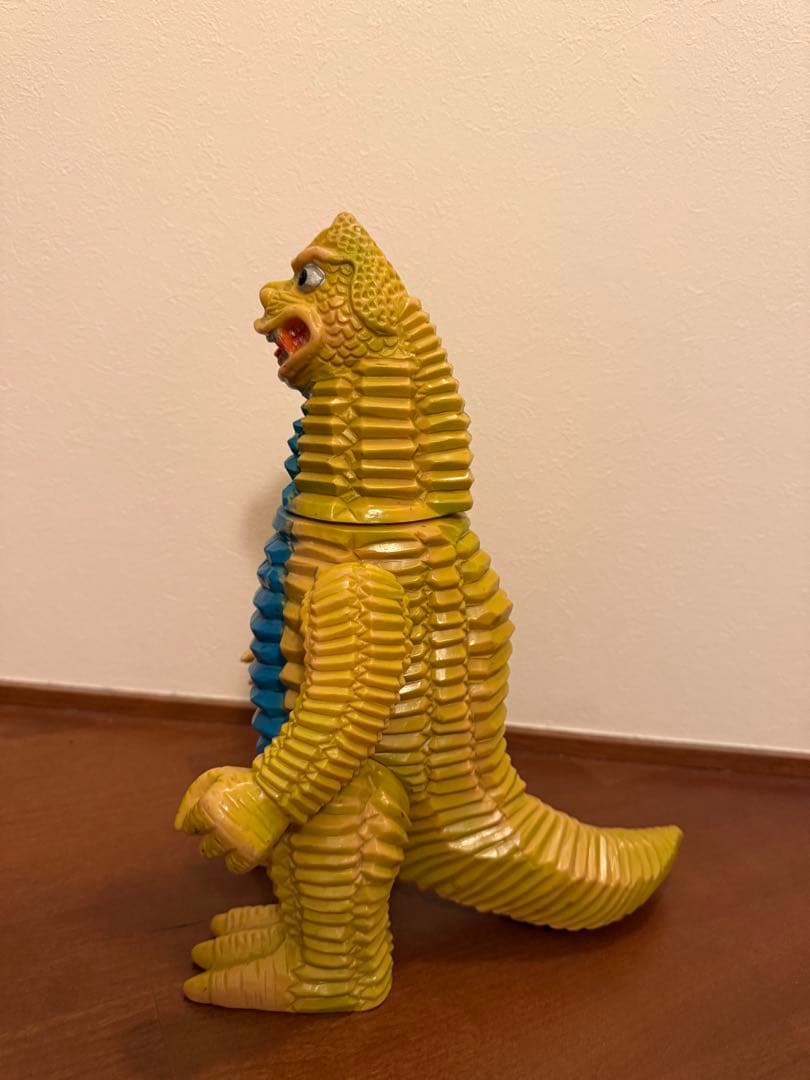 ア*ツ様 ブルマァク　ソフビ　ジャイアント　レッドキング　当時物