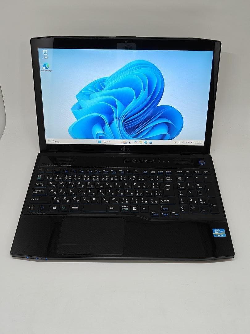 【富士通】爆速 Corei7/SSD256GB ノートパソコン 16GB F6