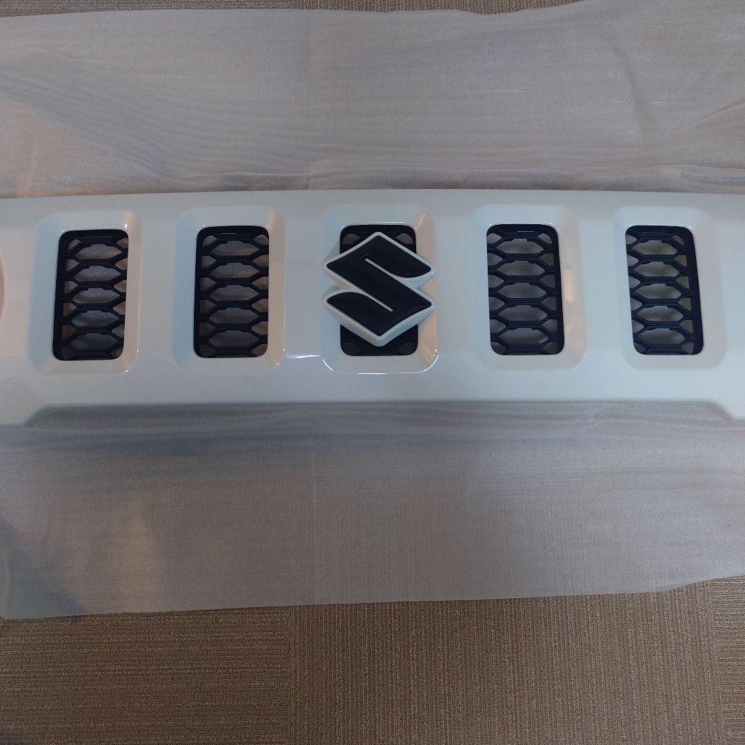 ジムニー純正グリル3