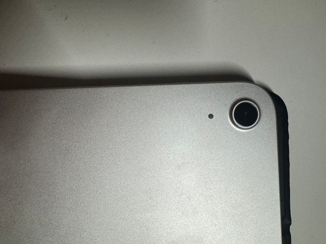 iPad 10世代 64GBバッテリー最大量量100%