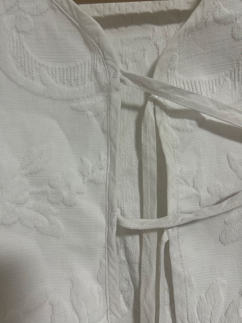 jojo ヴィンテージマテラッセ織　ホワイトベスト