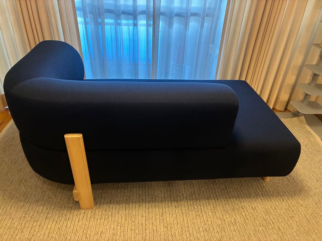 カリモクニュースタンダード　エレファントソファ　シェーズロング右肘　2023年製