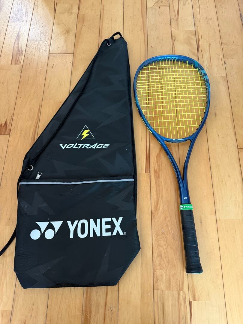 YONEX 　ボルトレイジ5vs　UL1