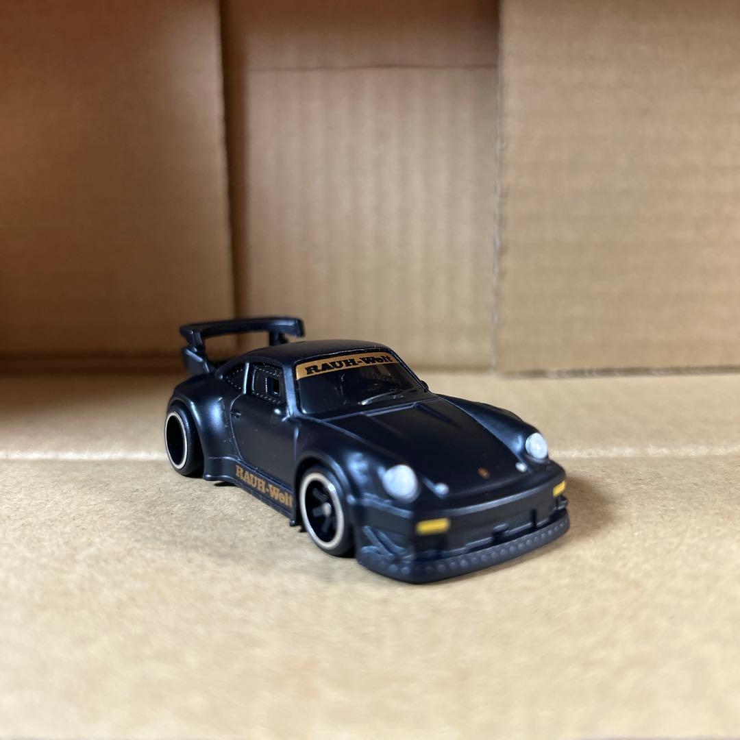 ホットウィール　1/64 RAUH-Welt ポルシェ　930 RWB
