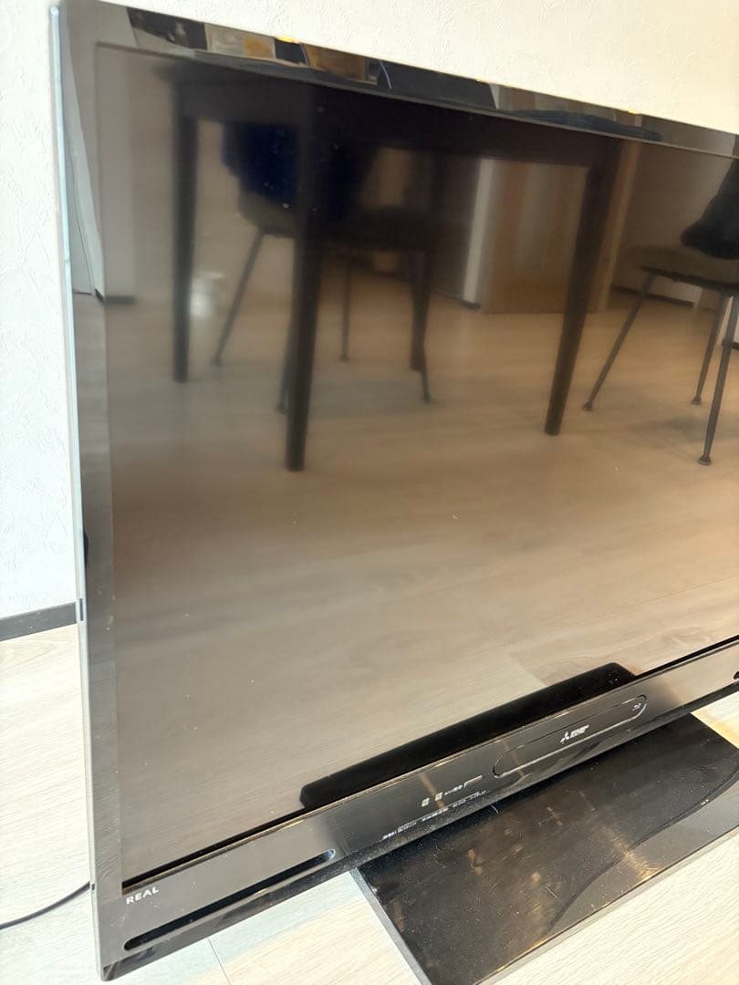 【あいちゃん！】送料込み！Mitsubishi 40インチ液晶テレビ