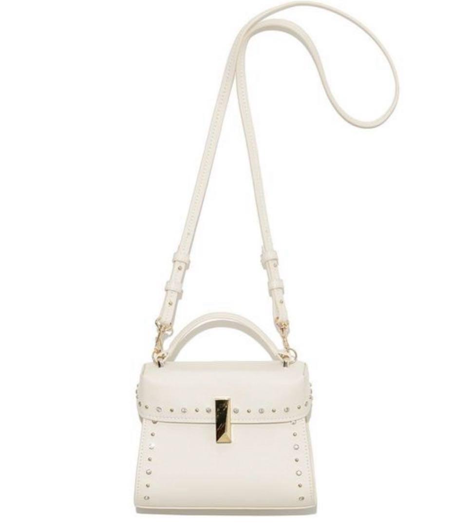 【新品✨】CELFORD/セルフォード リュタン ビジュースタッズポシェット